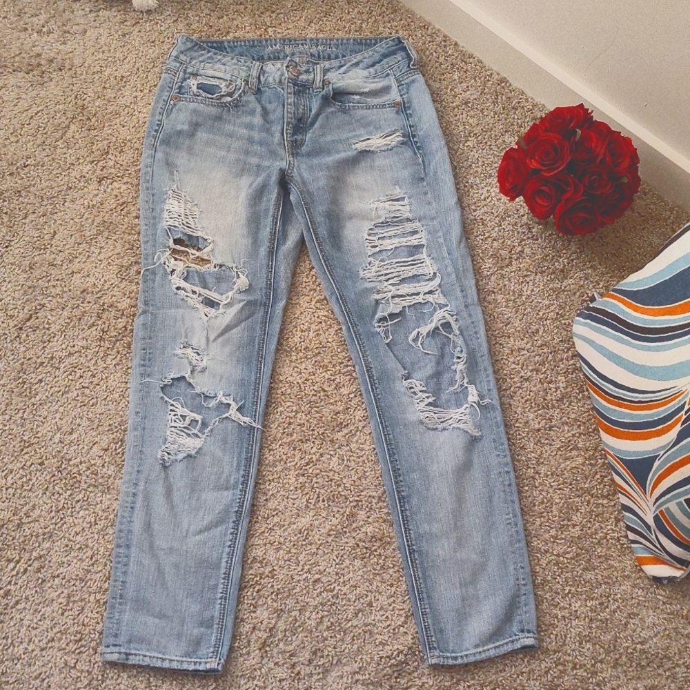 American Eagle Tomgirl Jean Size 2 🔥